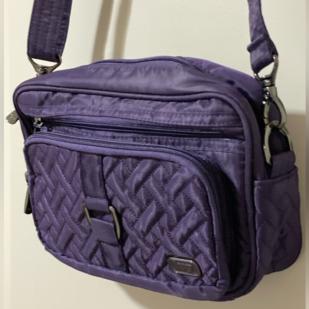 💜 lug Carousel 💜 Purple Quilted Shoulder Bag